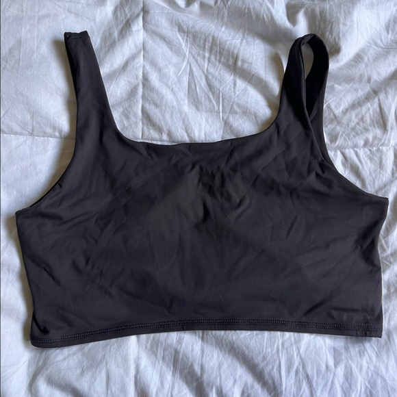 WeWoreWhat Straight Neck Crop Top - Picture 5 of 5